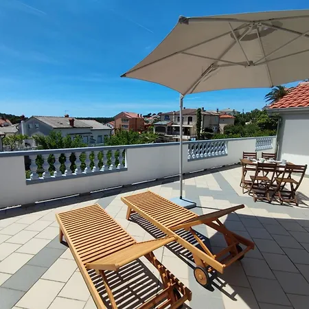 14996c Lägenhet Palit