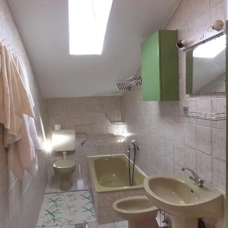 14996c Apartmán